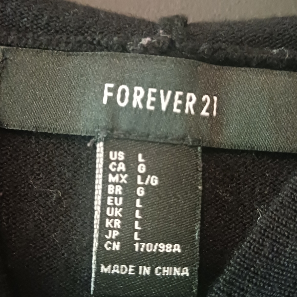 Forever 21 Large Black long sleeve women's top 🖤 - Picture 3 of 3